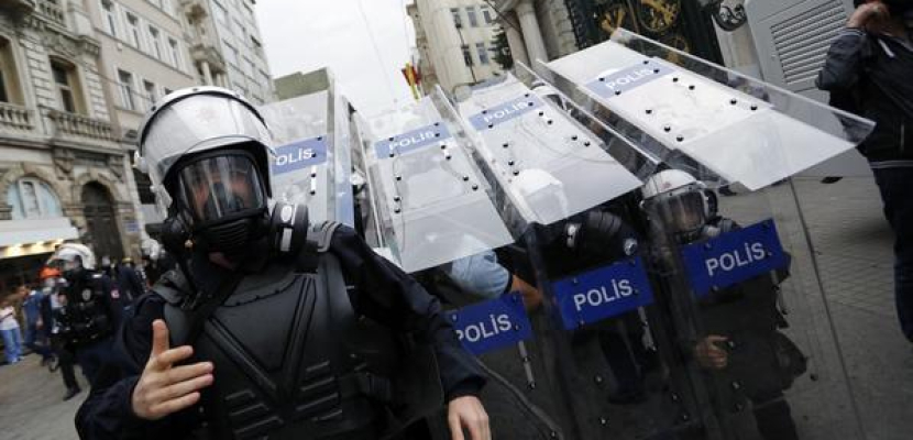 حملة اعتقالات جديدة في تركيا على خلفية قضية التنصت غير المشروع