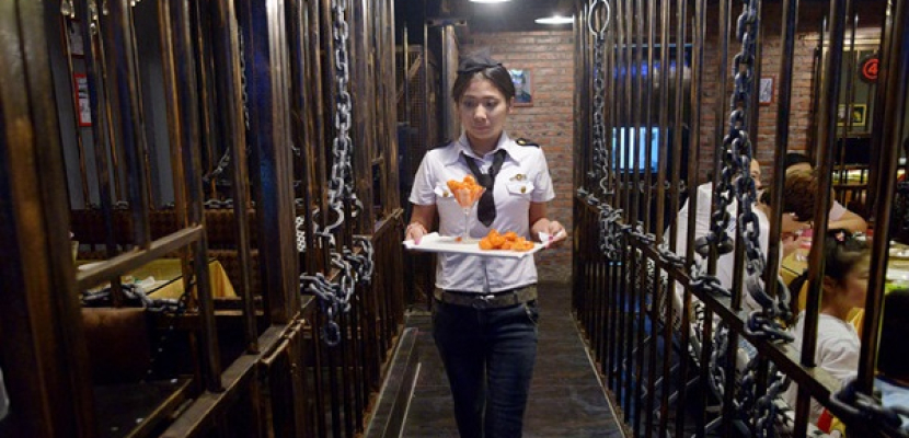 مدينة تجارية دخل سجن ببكين لتأقلم السجناء على الحياة الاجتماعية