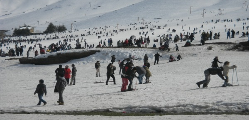 عدوى التزلج على الجليد تجتاح الشارع المغربي