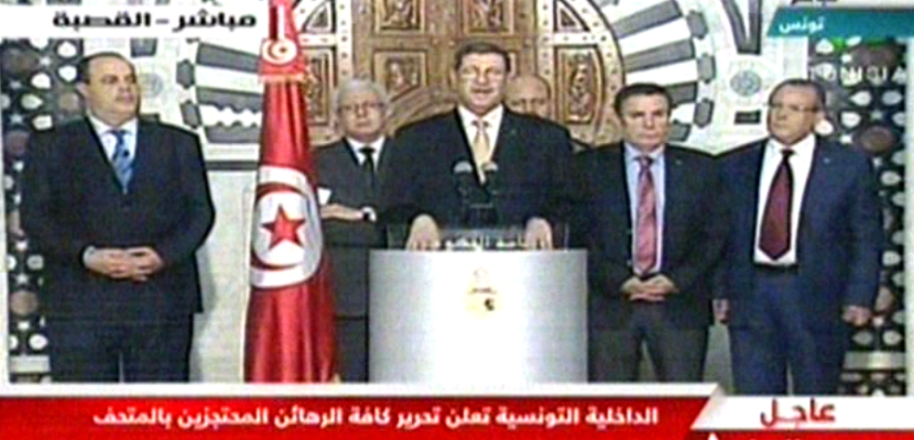 رئيس الوزراء التونسي: مقتل 19 شخصا بينهم 17 سائحا في الهجوم على متحف باردو