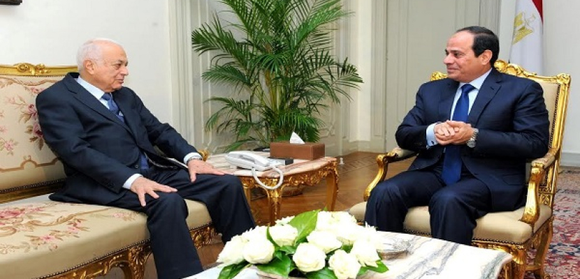 السيسي يدعو إلى تجاوز أي خلاف في وجهات النظر خلال القمة العربية المقبلة
