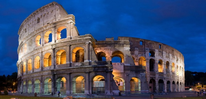 غلق منطقة وسط روما التاريخية أمام حافلات السياح الكبيرة