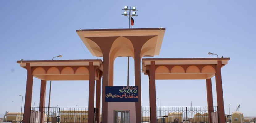 إعادة فتح منفذ “حدربة” الحدودي بعد إغلاقه 4 أيام بسبب الانتخابات السودانية