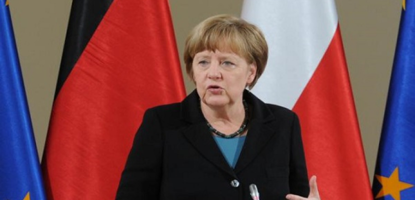 ميركل: القادة الأوروبيون مستعدون لعقد اجتماع يناقش أزمة اللاجئين