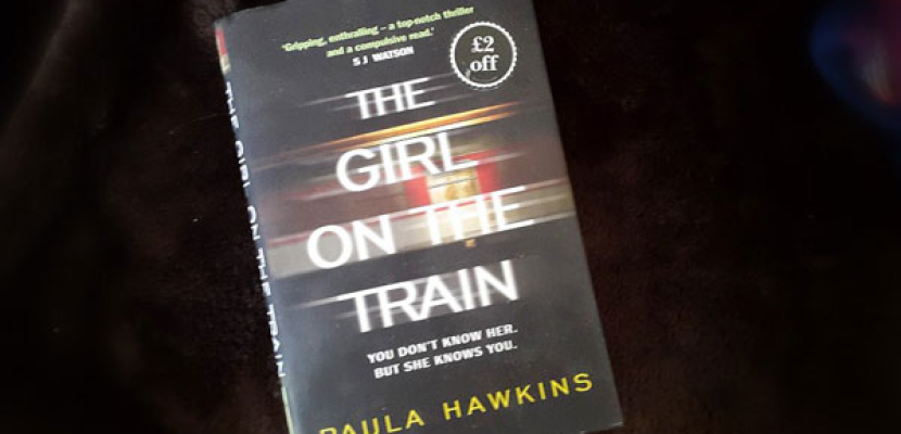رواية “فتاة في قطار” تحتفظ بصدارة المبيعات في الولايات المتحدة