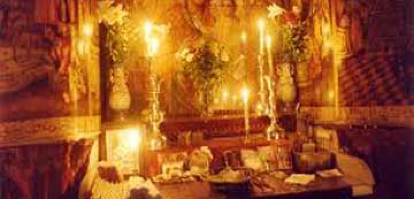 كنائس الإسكندرية تحتفل بالجمعة العظيمة قبل عيد القيامة