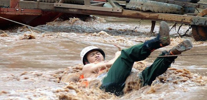 الطقس السئ يتسبب في تشريد 82 ألف شخص في جنوب الصين