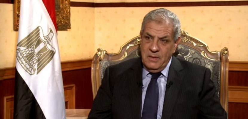 محلب لراديو مصر: إقرار اللائحة التنفيذية لقانون الاستثمار