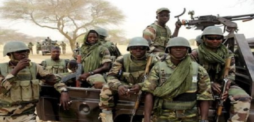 الجيش النيجيري يقاتل أفراد ميليشيا بوسط البلاد