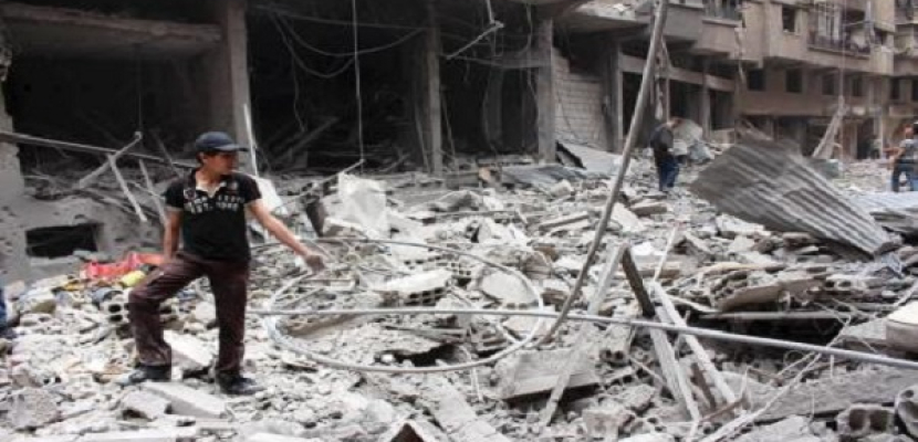 تنظيم داعش يقاتل الجيش السوري قرب موقع تدمر الأثري