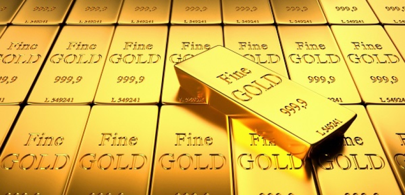 الذهب قرب أقل مستوى في شهر