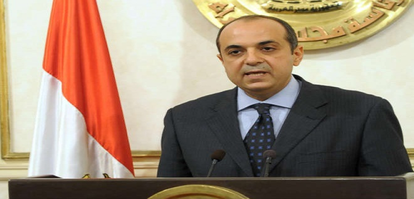 مجلس الوزراء: الخميس إجازة رسمية للعاملين بالحكومة احتفالا بافتتاح قناة السويس الجديدة
