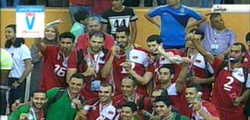 مصر تهزم تونس وتفوز ببطولة افريقيا للطائرة لسادس مرة على التوالي