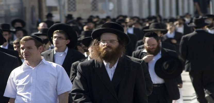 يهودي متشدد يطعن ستة في مسيرة للمثليين في القدس