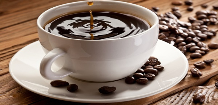 تناول القهوة يعرض مرضى ضغط الدم المرتفع إلى نوبات قلبية