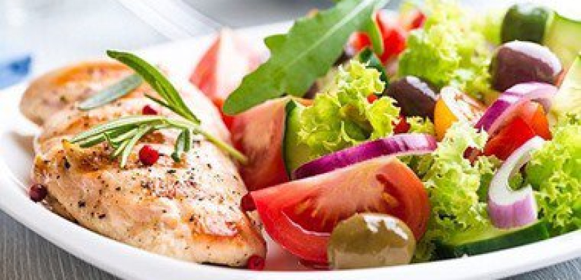 نصائح لاختيار أطعمة منخفضة السعرات ولا تسبب الزيادة فى الوزن