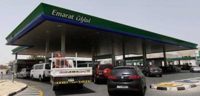 الإمارات تخفض أسعار البنزين والديزل المحلية في سبتمبر