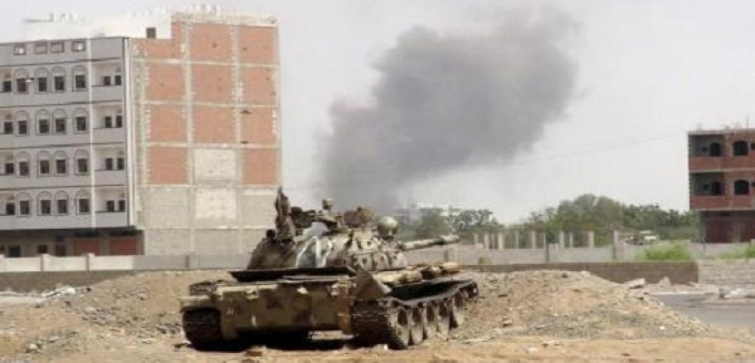 تفجير قرب مكتب محافظ عدن وغارة لداعش على موقع حكومي يمني