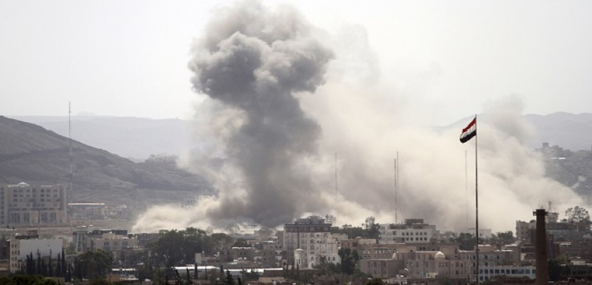 التحالف يقصف مواقع المتمردين بصنعاء .. ومقتل أكثر من 100 من الحوثيين فى عسير