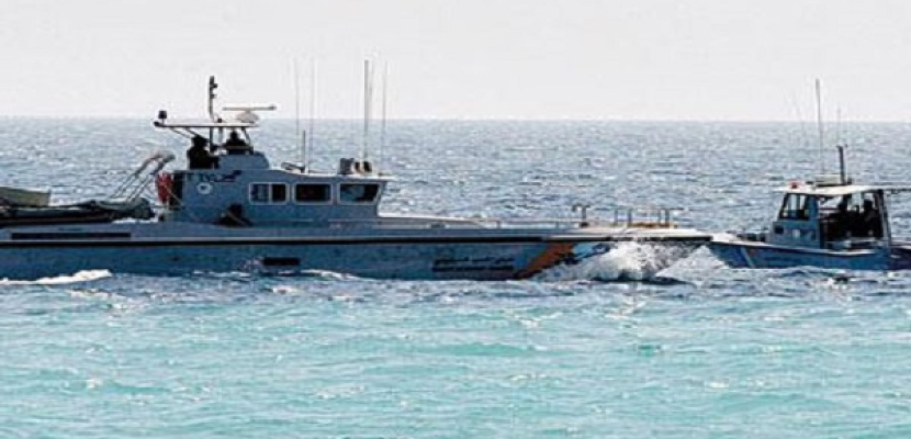 البحرية الليبية تنقذ 185 مهاجرا غير شرعي قبالة سواحلها