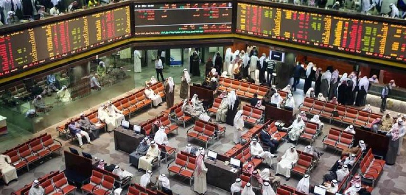 بنوك خليجية توقف تعاملاتها مع قطر