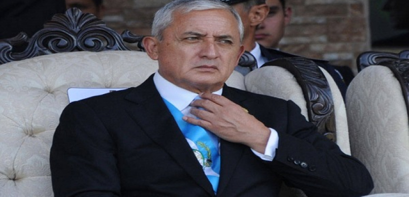 صدور مذكرة توقيف بحق رئيس جواتيمالا بتهمة الفساد