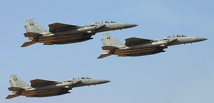 طائرات التحالف تقصف معسكر الشرطة العسكرية ومبنى الأمن السياسي شرق صنعاء