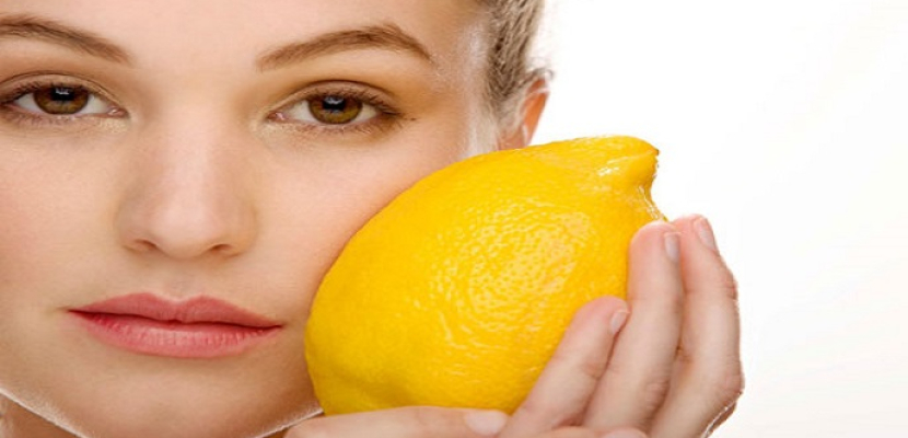 وصفات طبيعية لتنظيف البشرة.. أهمها الليمون والعسل والزبادى