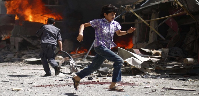 التايمز: السوريون يهربون من قنابل النظام لا من تنظيم داعش الإرهابي