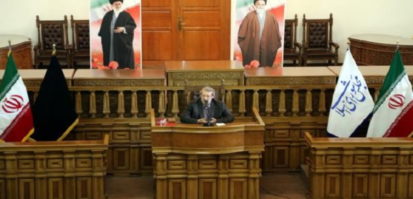البرلمان الإيراني يوافق على ” الصفة العاجلة ” لتنفيذ الاتفاق النووي
