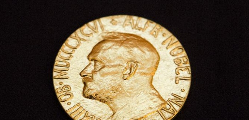 فوز كاجيتا ومكدونالد بجائزة نوبل في الفيزياء لعام 2015