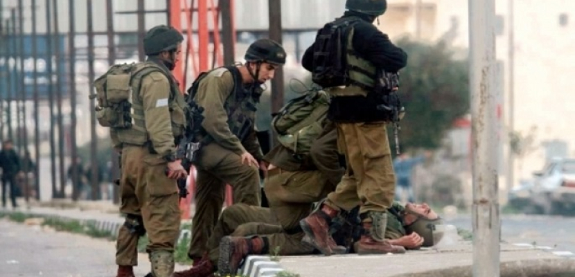 إصابة 4 جنود إسرائيليين جراء انقلاب سيارة عسكرية في نابلس