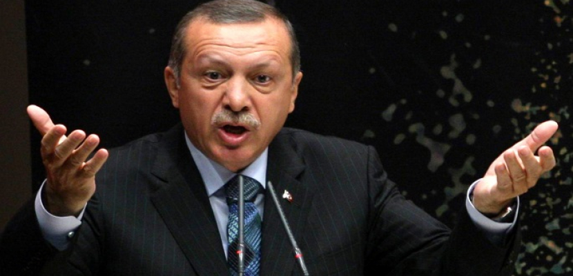 التلجراف : على الغرب الضغط على نظام أردوغان حتى يحترم حقوق شعبه