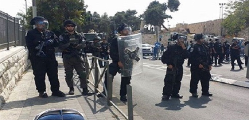 الاحتلال الإسرائيلي يحوّل القدس لثكنة عسكرية.. واستشهاد 2 وإصابة 13 بينهم حالة خطيرة