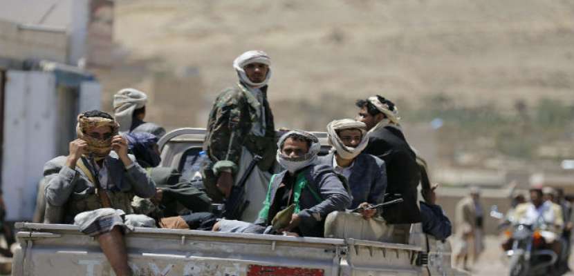 مقتل 13 من المليشيات الحوثية باليمن