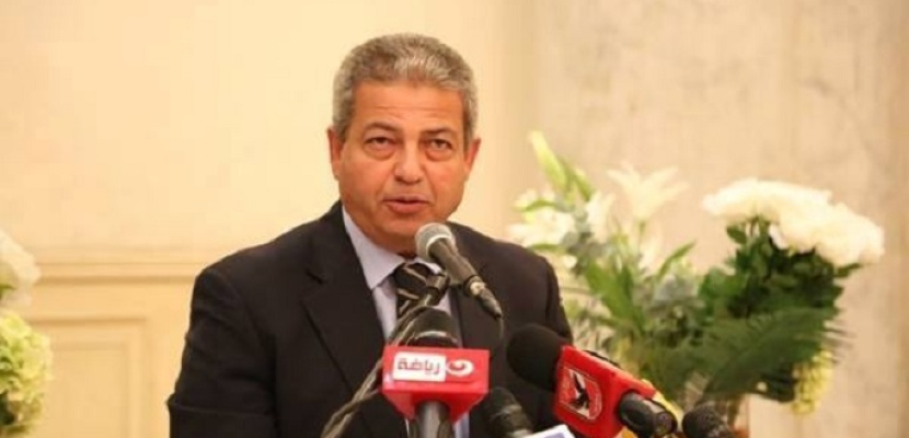 وزير الرياضة يتفقد أعمال تطوير الصالة المغطاة باستاد القاهرة
