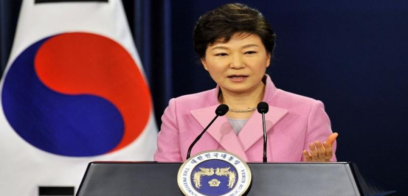 النيابة الكورية تطالب باعتقال الرئيسة السابقة