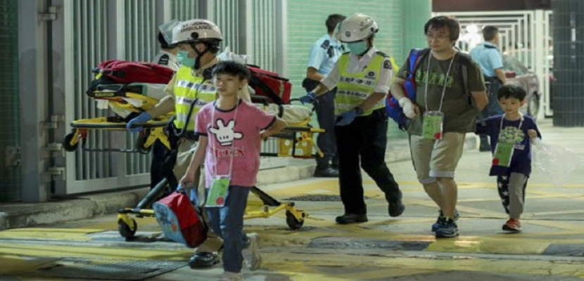 إصابة 100 شخص في حادث تصادم عبارة في هونج كونج