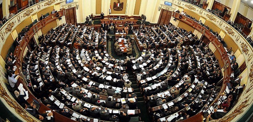 البرلمان يوافق بأغلبية الثلثين على قانون بناء الكنائس
