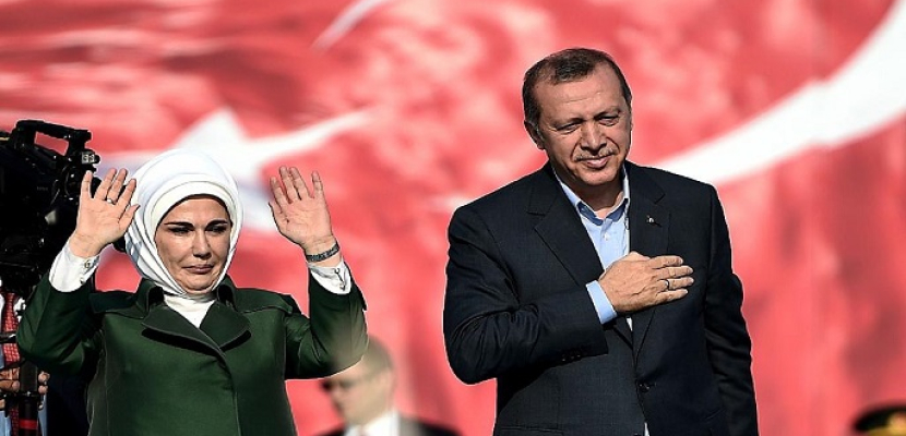 حزب اردوغان يفوز بالانتخابات ويستعيد الأغلبية بالبرلمان