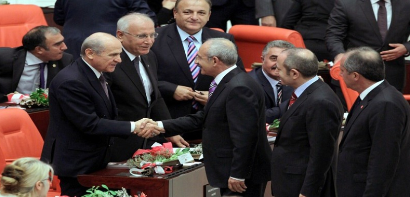 استقالة جماعية لرؤساء أفرع حزب الحركة القومية المعارضة في تركيا