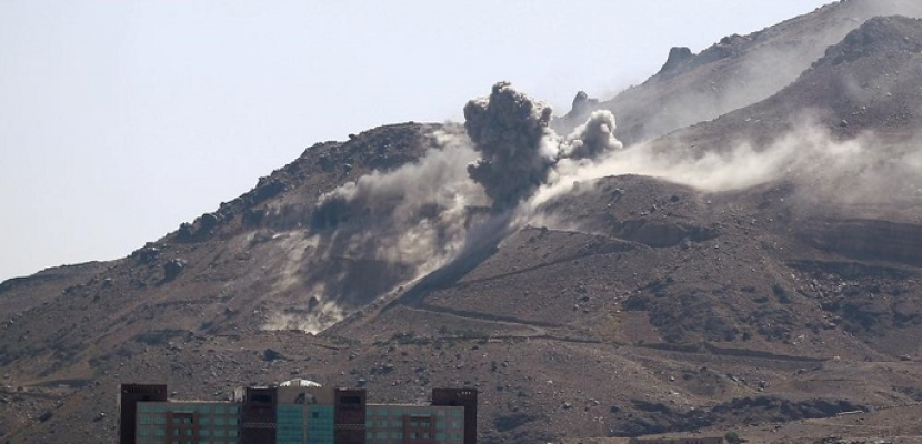 قصف لمواقع الميليشيات في تعز اليمنية