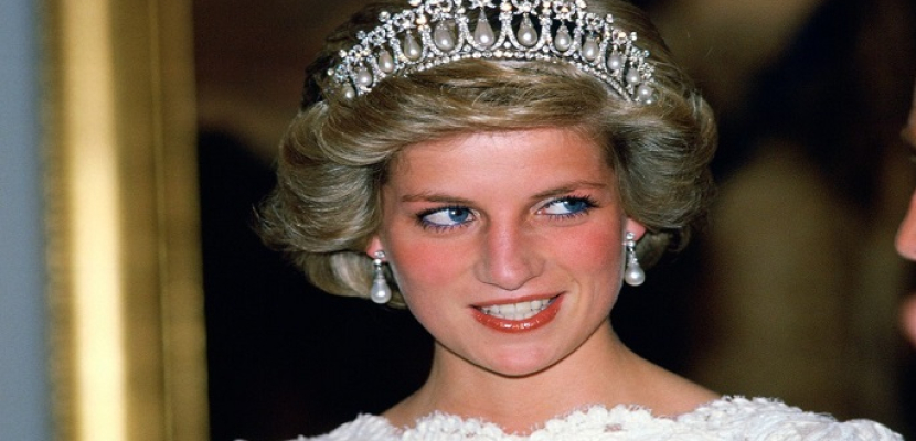التايمز: موت الأميرة ديانا أحدث تغييراً جذرياً في بنية العائلة المالكة