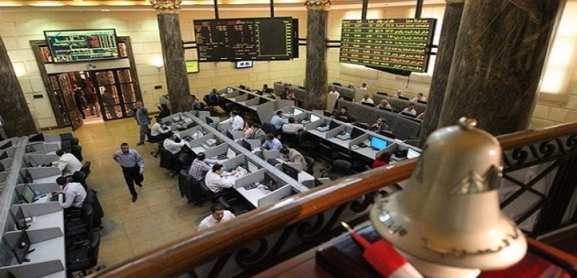 تراجع جماعي لمؤشرات البورصة عقب تقرير “موديز” السلبي بشأن الديون السيادية لمصر