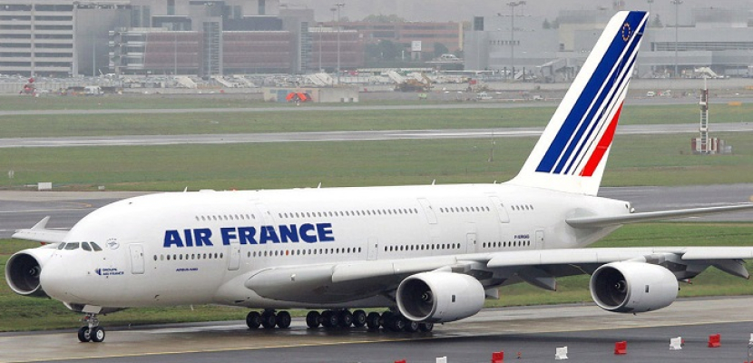 وكالة النقل الجوي الروسية: موسكو لا تبحث تعليق الرحلات إلى فرنسا