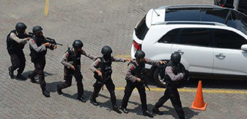 شرطة إندونيسيا تعتقل 12 شخصا على صلة بهجوم جاكرتا