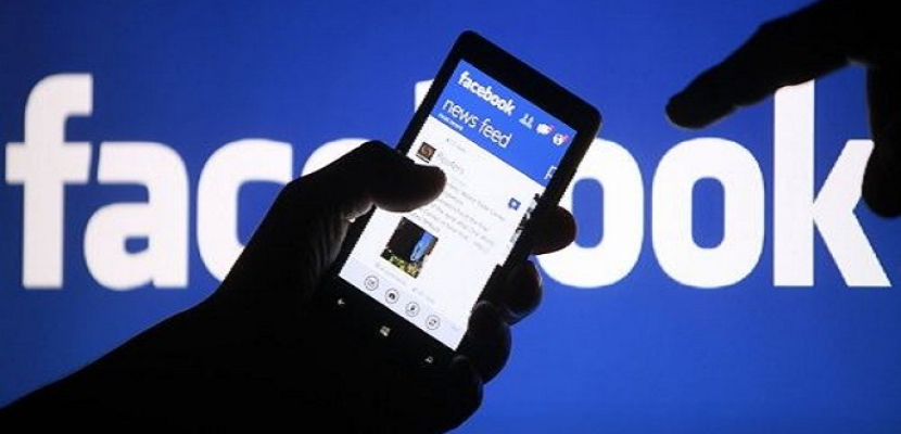 أسهم فيسبوك تقفز بفضل إعلانات الموبايل