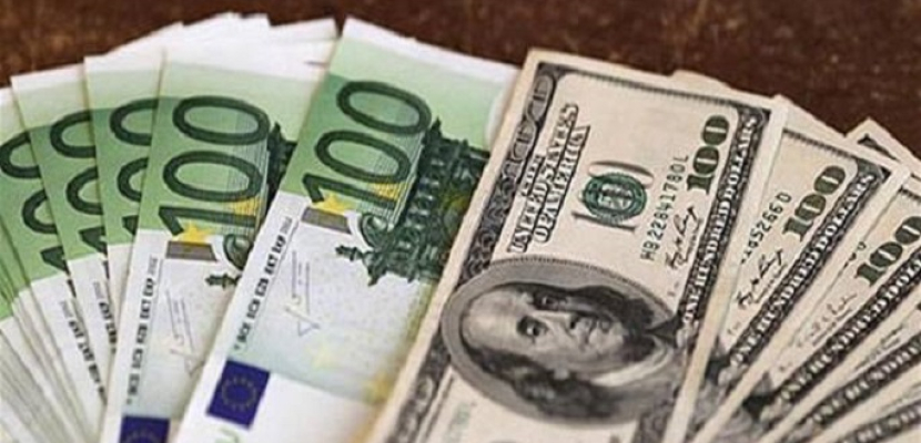 الروبل الروسي يسجل أمام الدولار مستوى هو الأول منذ مارس 2018