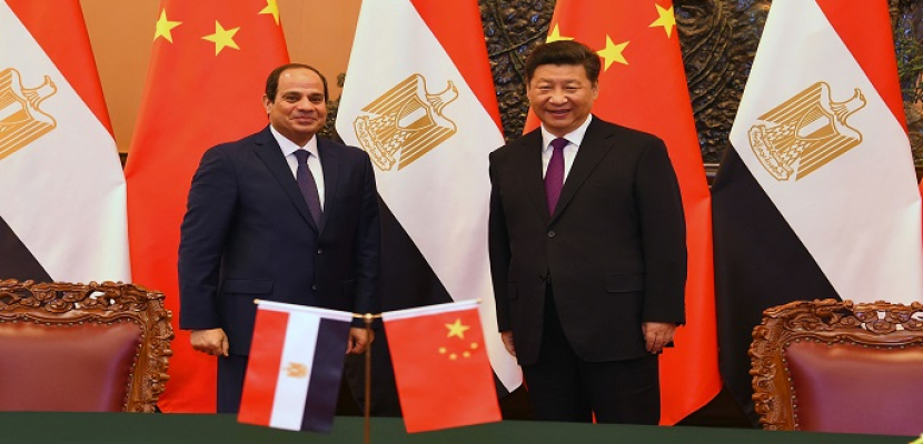 العلاقات بين القاهرة وبكين تحت الضوء
