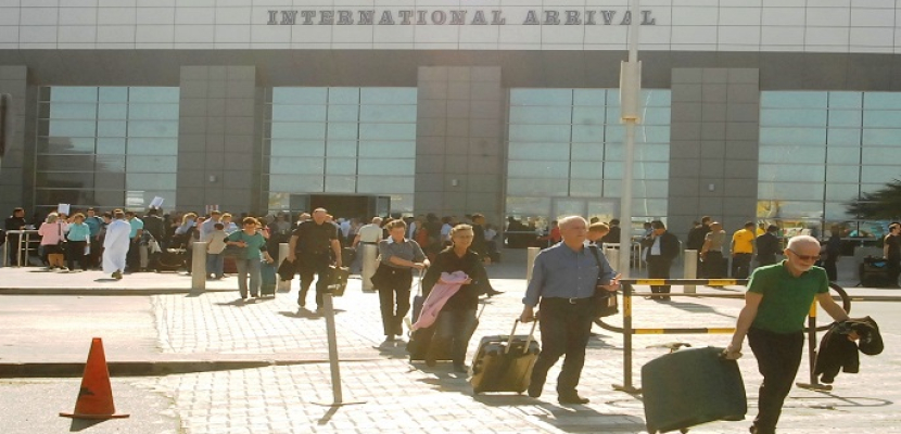 مطار الغردقة يستقبل 5 آلاف سائح أوروبي على متن 34 رحلة طيران